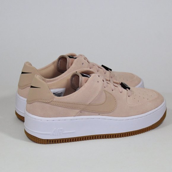 WMNS Nike AF1 Sage Low Casual Shoe - Picture 3 of 6